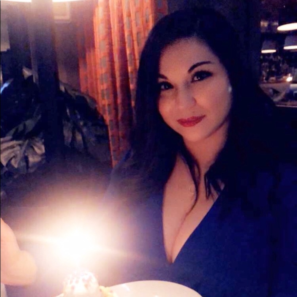 Meet your Posher, MiaBella’s Lux Resale Boutique